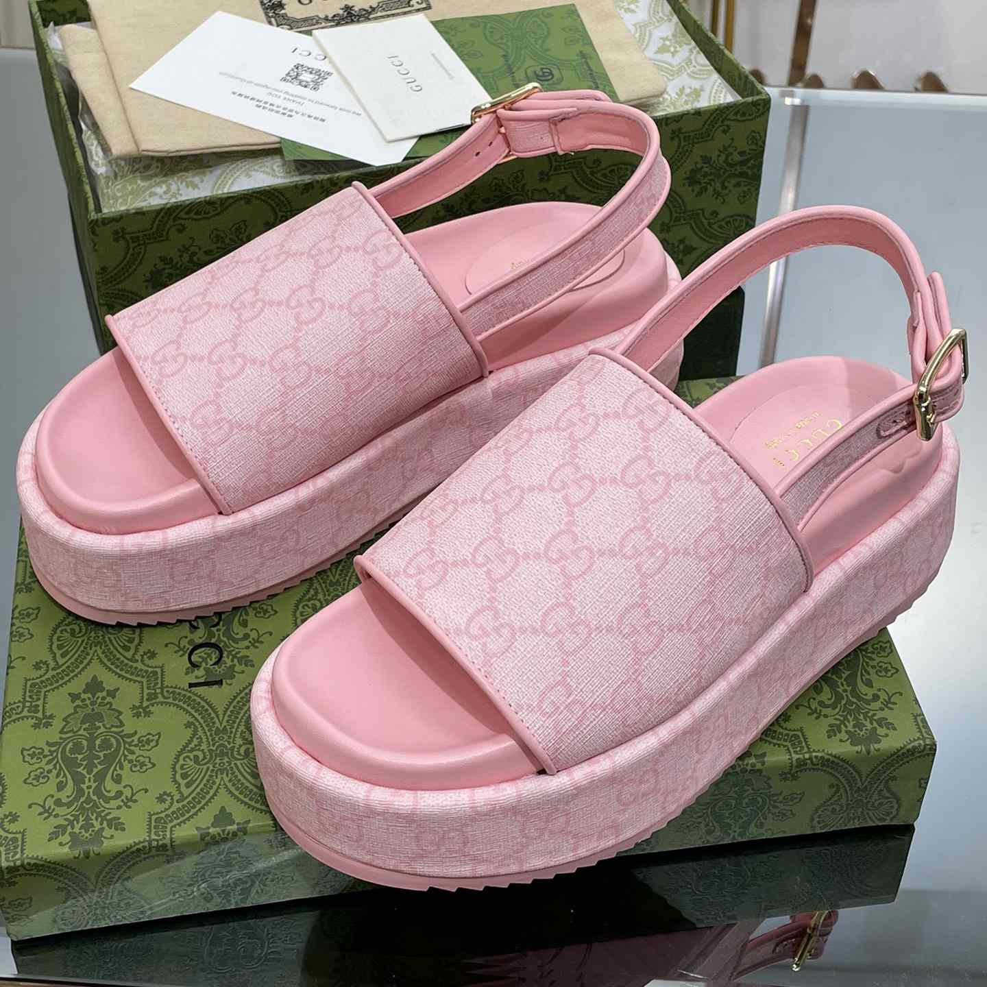 Gucci Women's Platform GG Sandal - PerfectKickZ