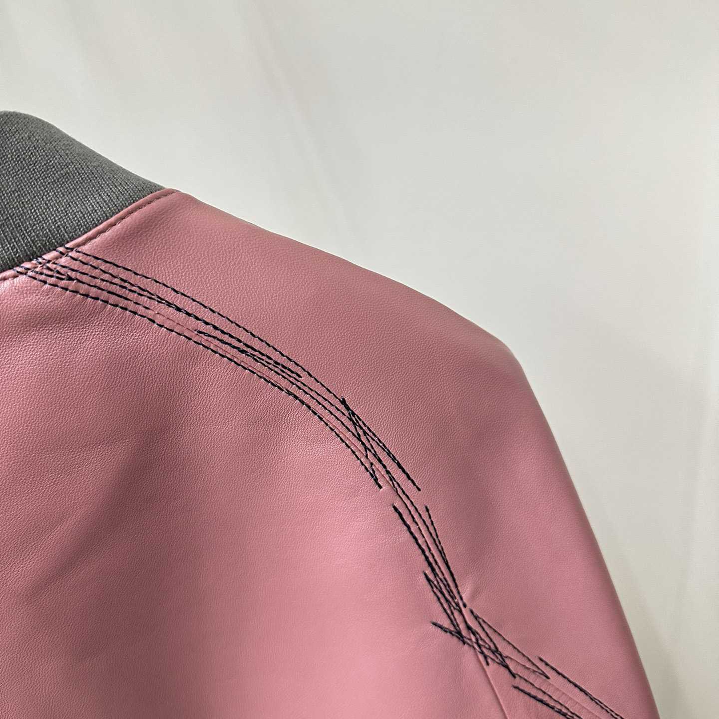 Hermes Jacket In Pink Calfskin - PerfectKickZ