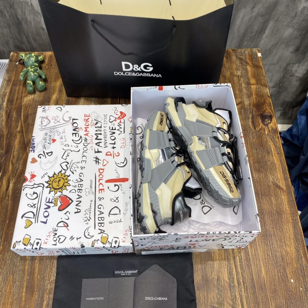 Dolce & Gabbana Mixed-materials Space Sneakers - 