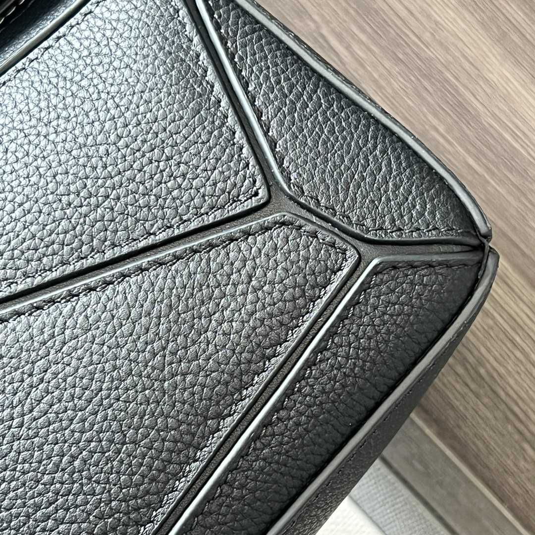Loewe Mini Puzzle Bag In Classic Calfskin - PerfectKickZ