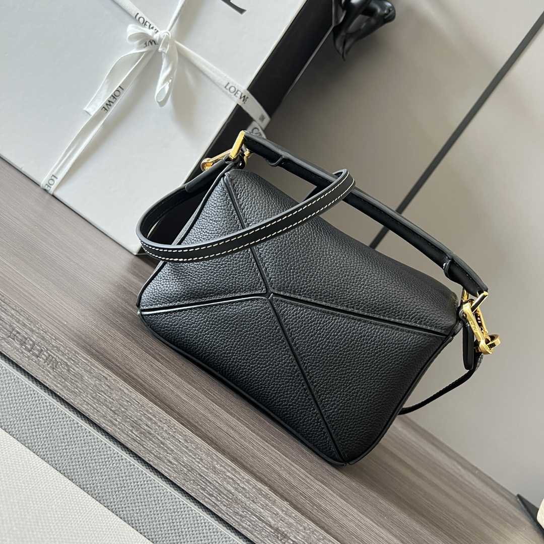 Loewe Mini Puzzle Bag In Classic Calfskin - PerfectKickZ