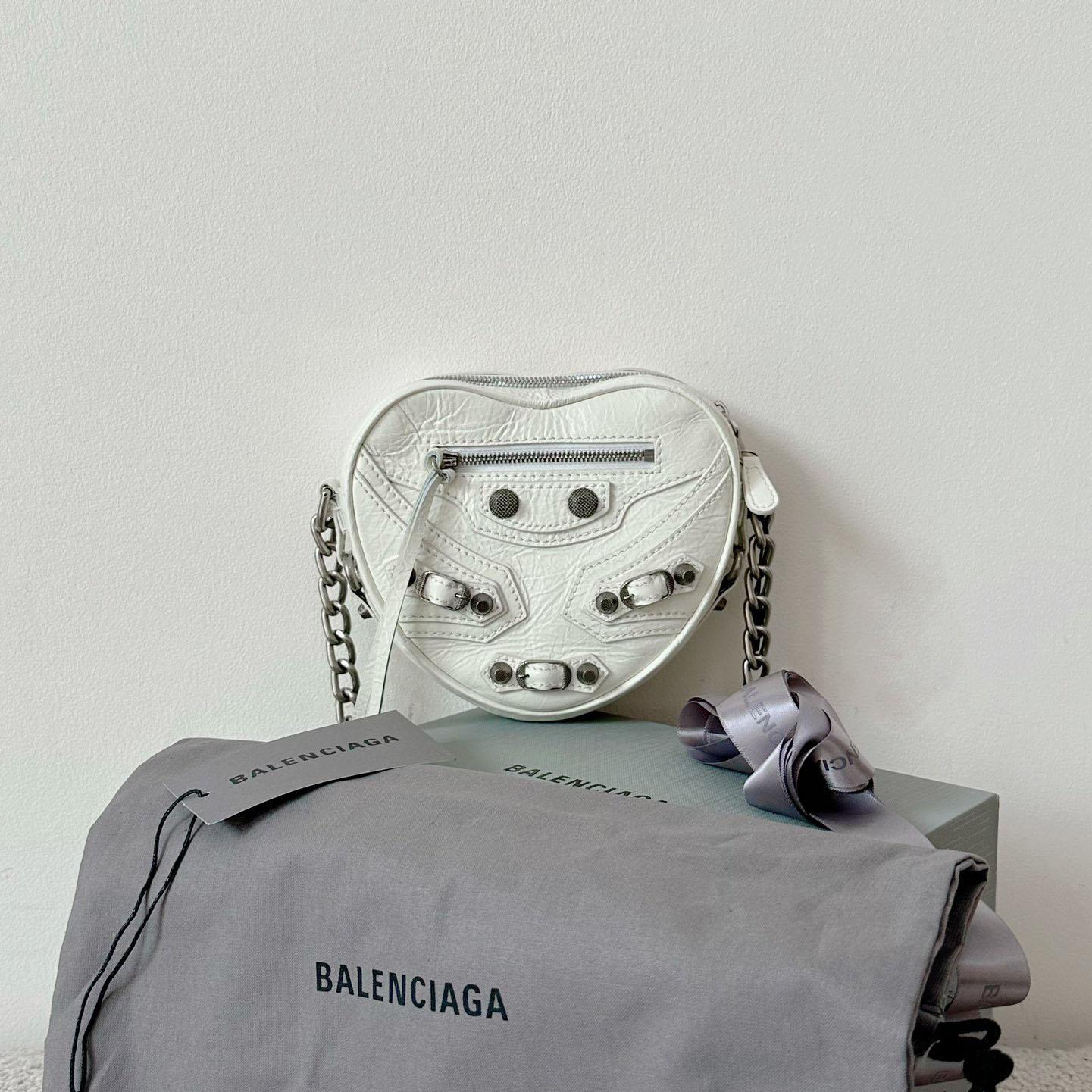 Balenciaga Le Cagole Heart Mini Bag In Optic White (16-12.7-4.5cm) - PerfectKickZ