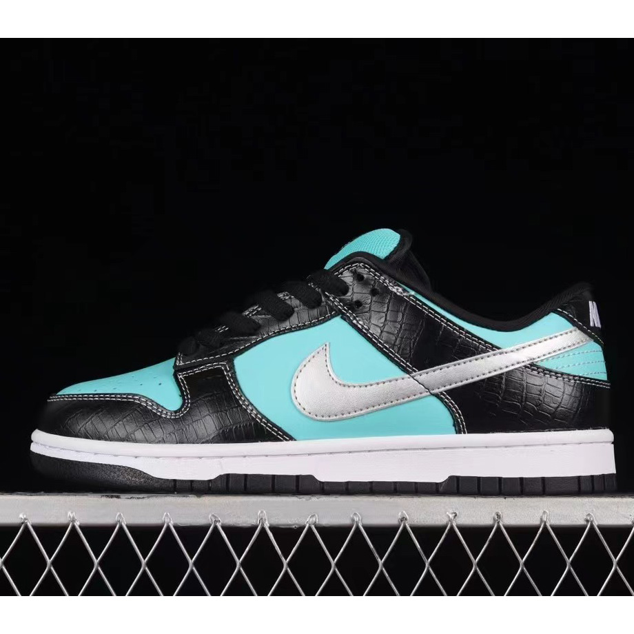 Nike Dunk SB Low Sneakers     304292-402 - PerfectKickZ