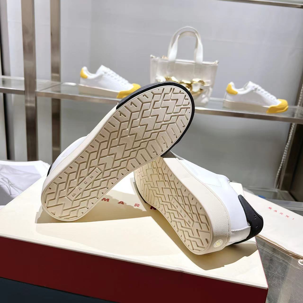 Marni Dada Bumper Sneaker In White And Black Leather - PerfectKickZ