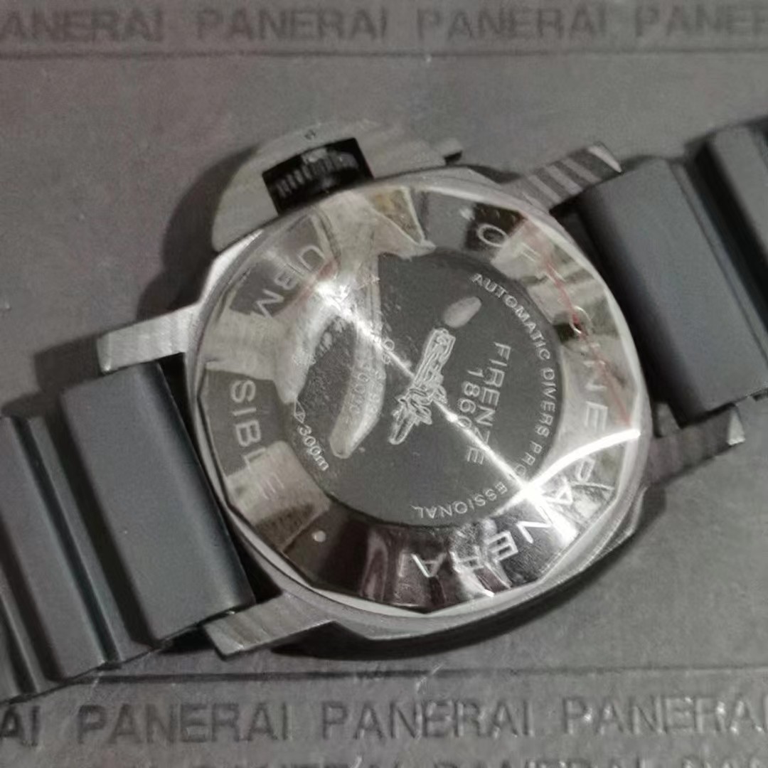Panerai Submersible Carbotech™ - PerfectKickZ
