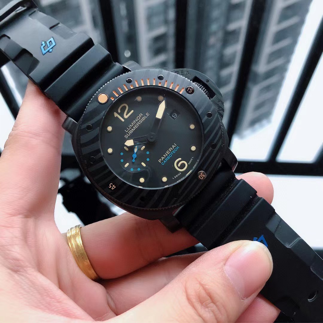 Panerai Submersible Carbotech™ - PerfectKickZ