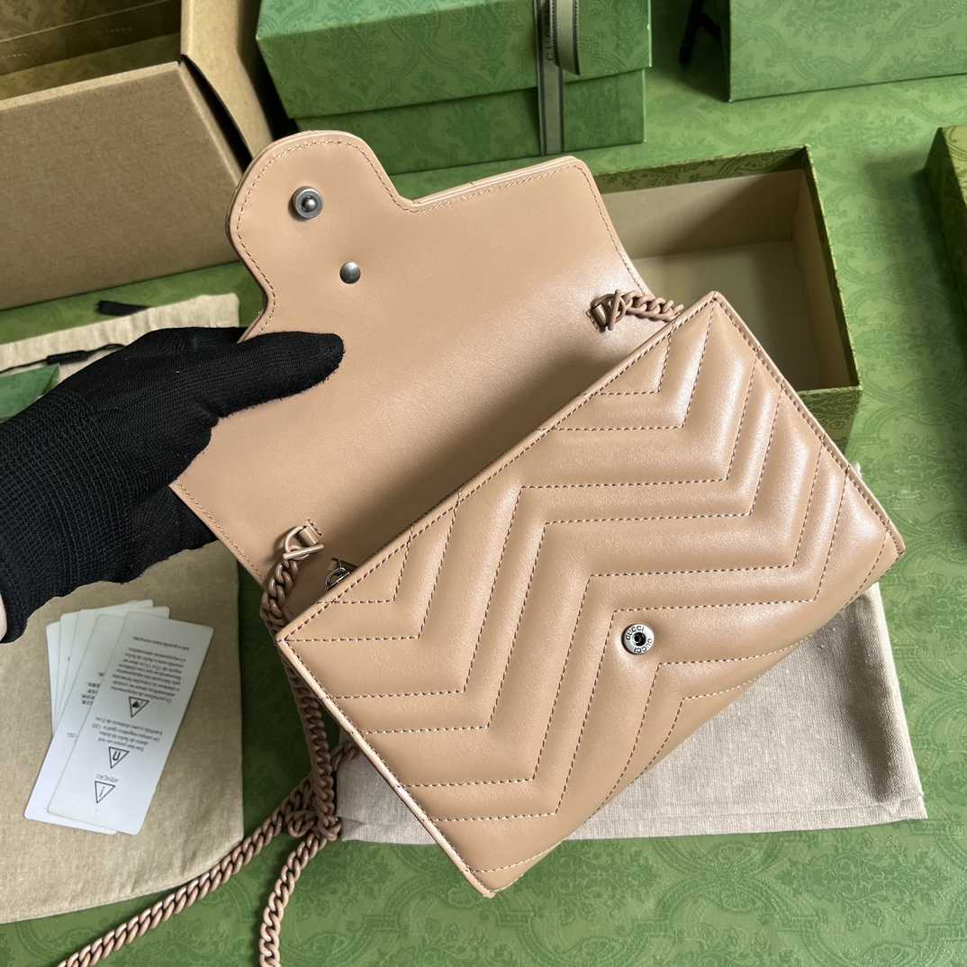 Gucci GG Marmont Matelassé Mini Bag(20-13-6cm)   - PerfectKickZ