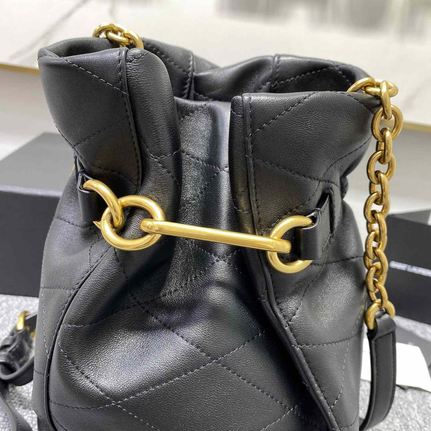 Saint Laurent Le Maillon Hook Bucket Bag(7.5x10.6x4.7cm) - PerfectKickZ