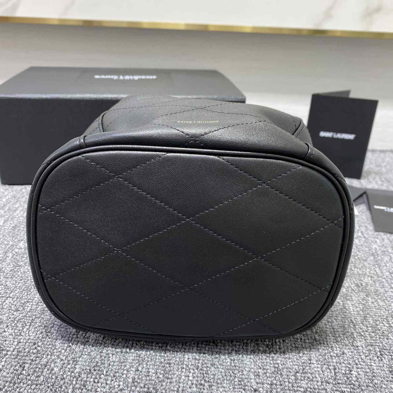Saint Laurent Le Maillon Hook Bucket Bag(7.5x10.6x4.7cm) - PerfectKickZ