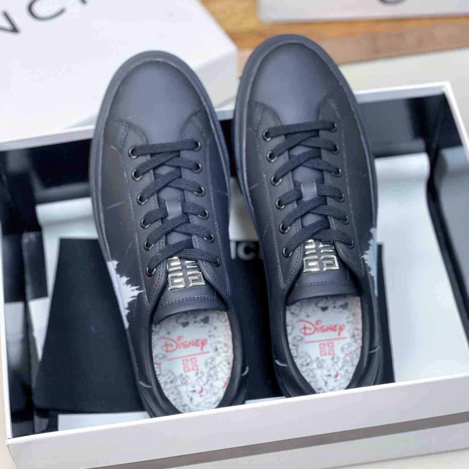 Givenchy City Sport Castle Sneakers In Leather - PerfectKickZ