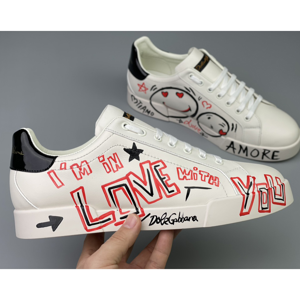 Dolce & Gabbana Portofino Cuore Sneakers - PerfectKickZ