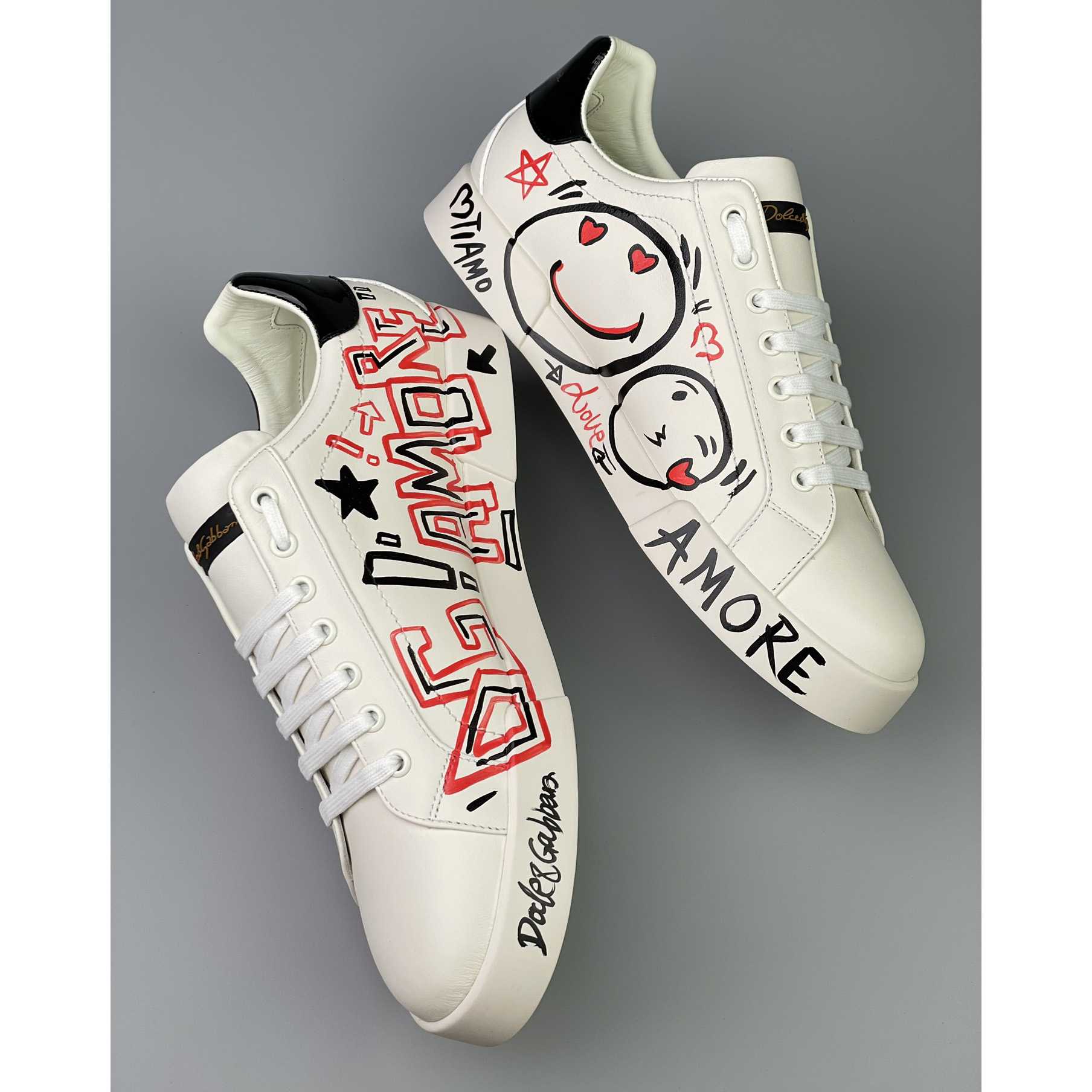Dolce & Gabbana Portofino Cuore Sneakers - PerfectKickZ