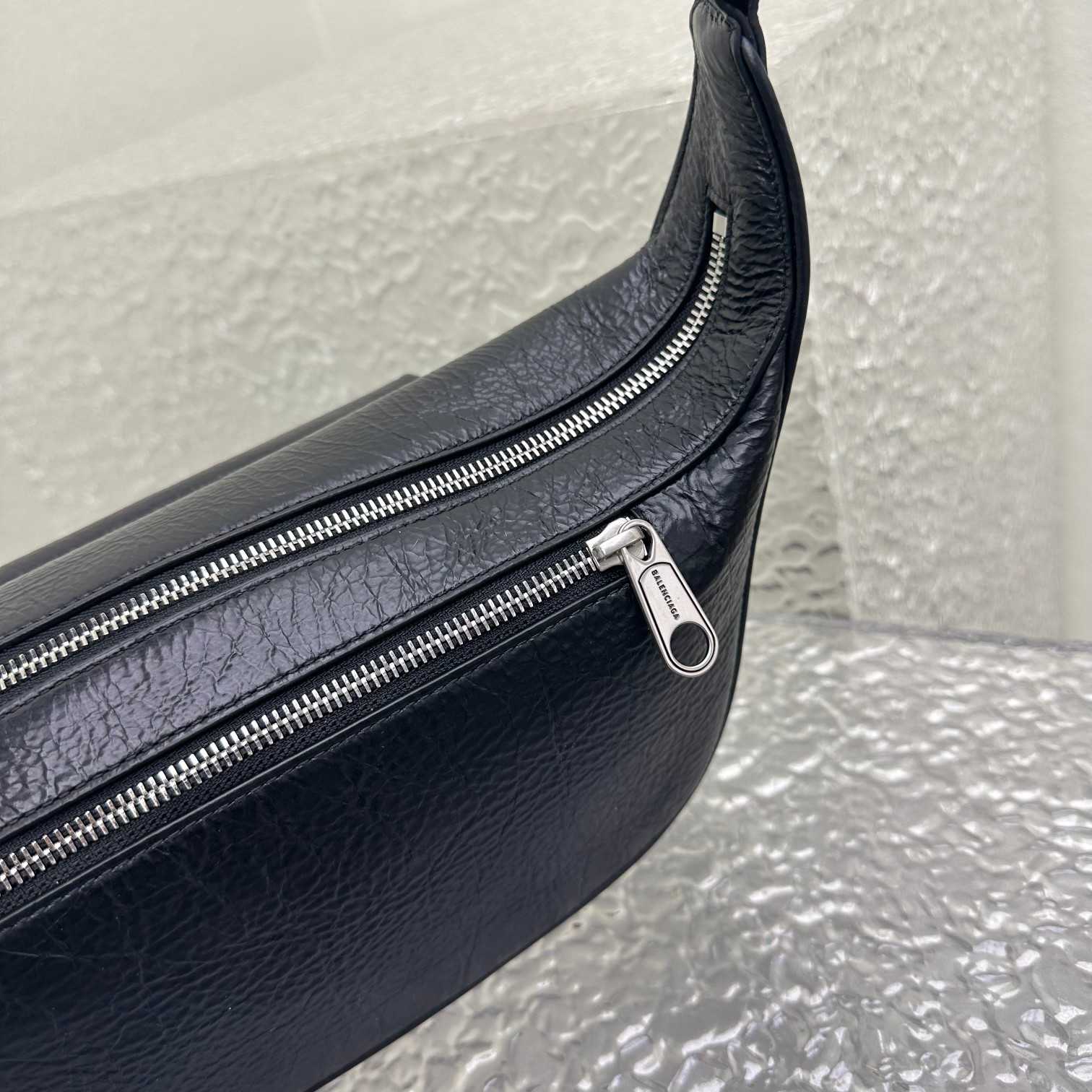 Balenciaga Raver Medium Bag With Handle In Black - 