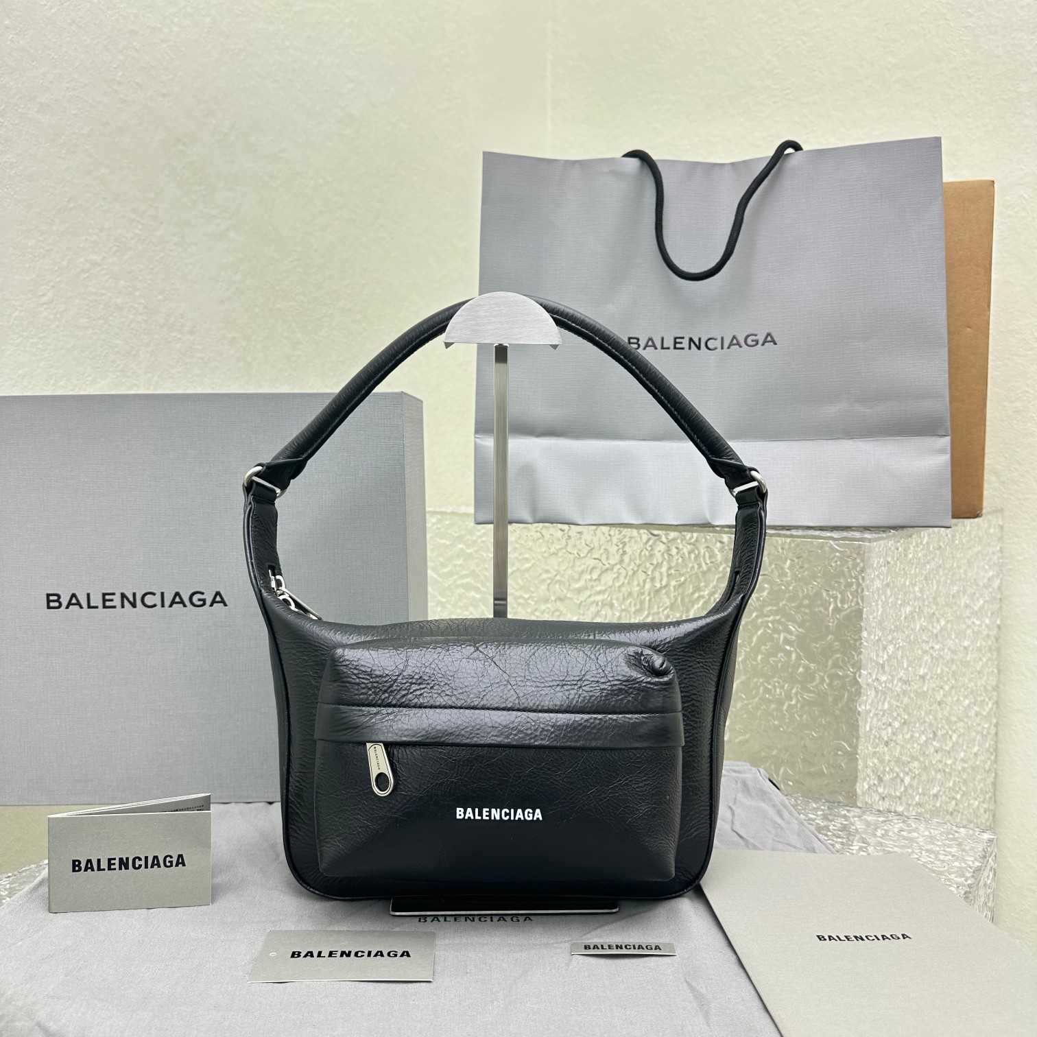 Balenciaga Raver Medium Bag With Handle In Black - PerfectKickZ