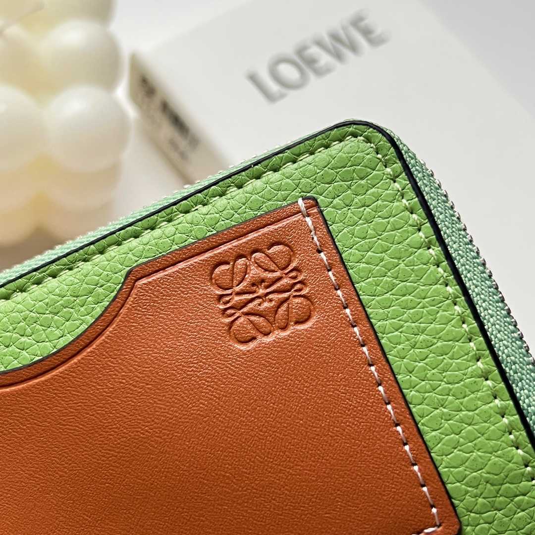 Loewe Coin Cardholder In Soft Grained Calfskin - PerfectKickZ