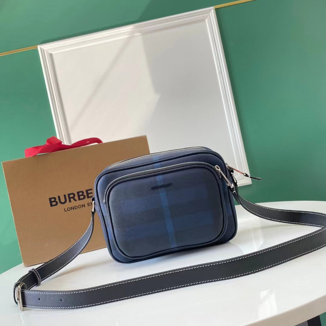 Burberry Exaggerated Check Paddy Bag - PerfectKickZ