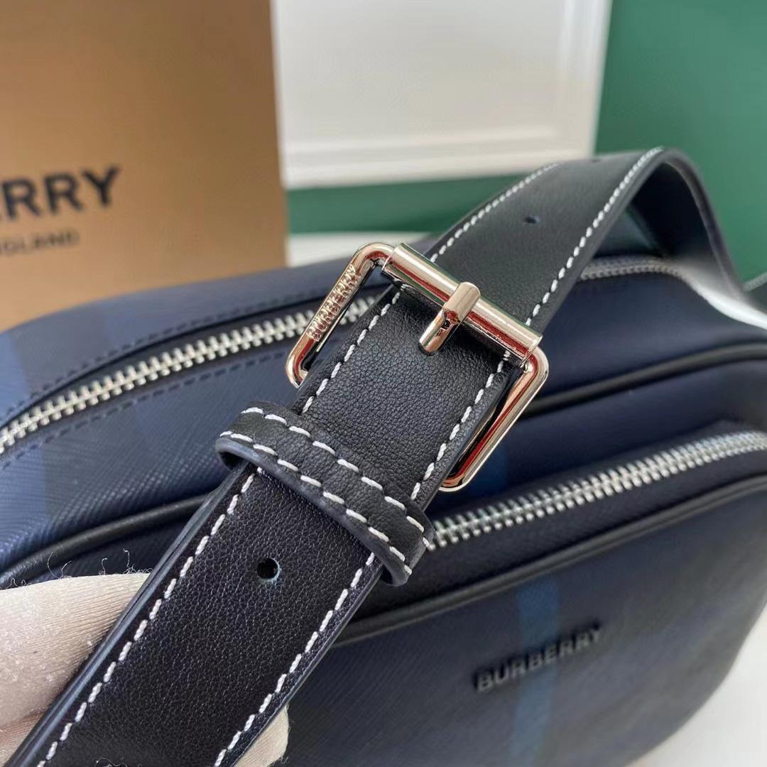 Burberry Exaggerated Check Paddy Bag - PerfectKickZ