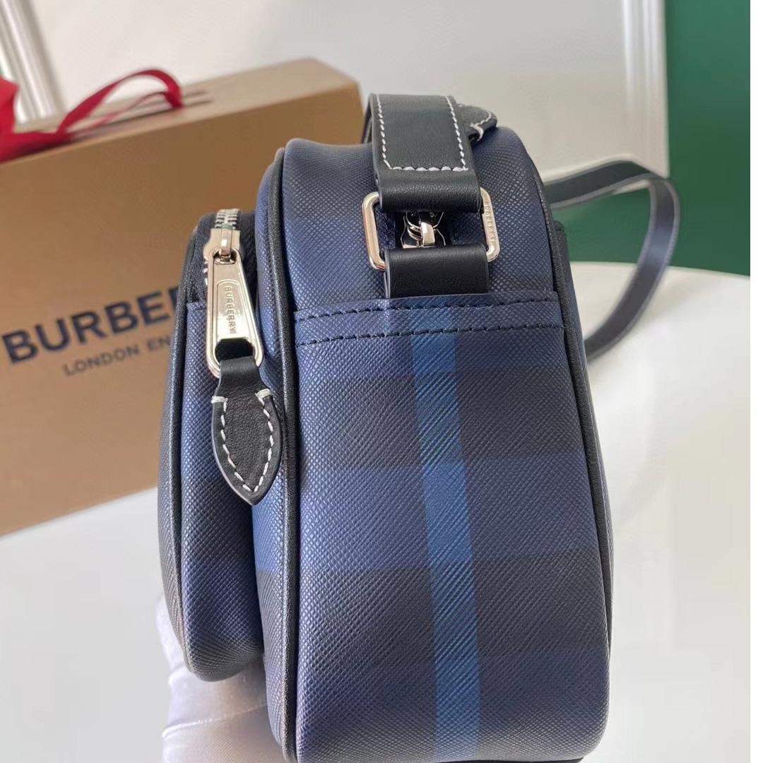 Burberry Exaggerated Check Paddy Bag - PerfectKickZ