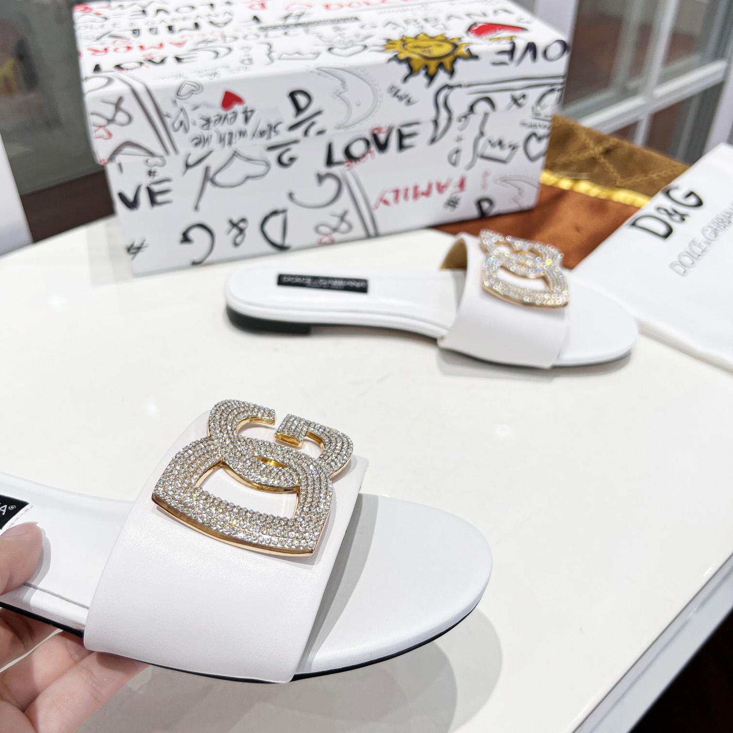 Dolce & Gabbana Calfskin Slides With DG Logo - PerfectKickZ