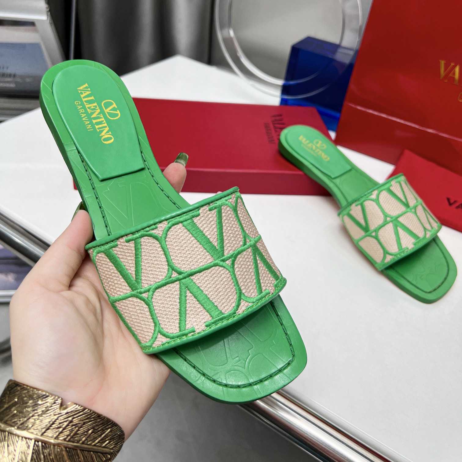 Valenti Toile Iconographe Slide Sandal  - PerfectKickZ