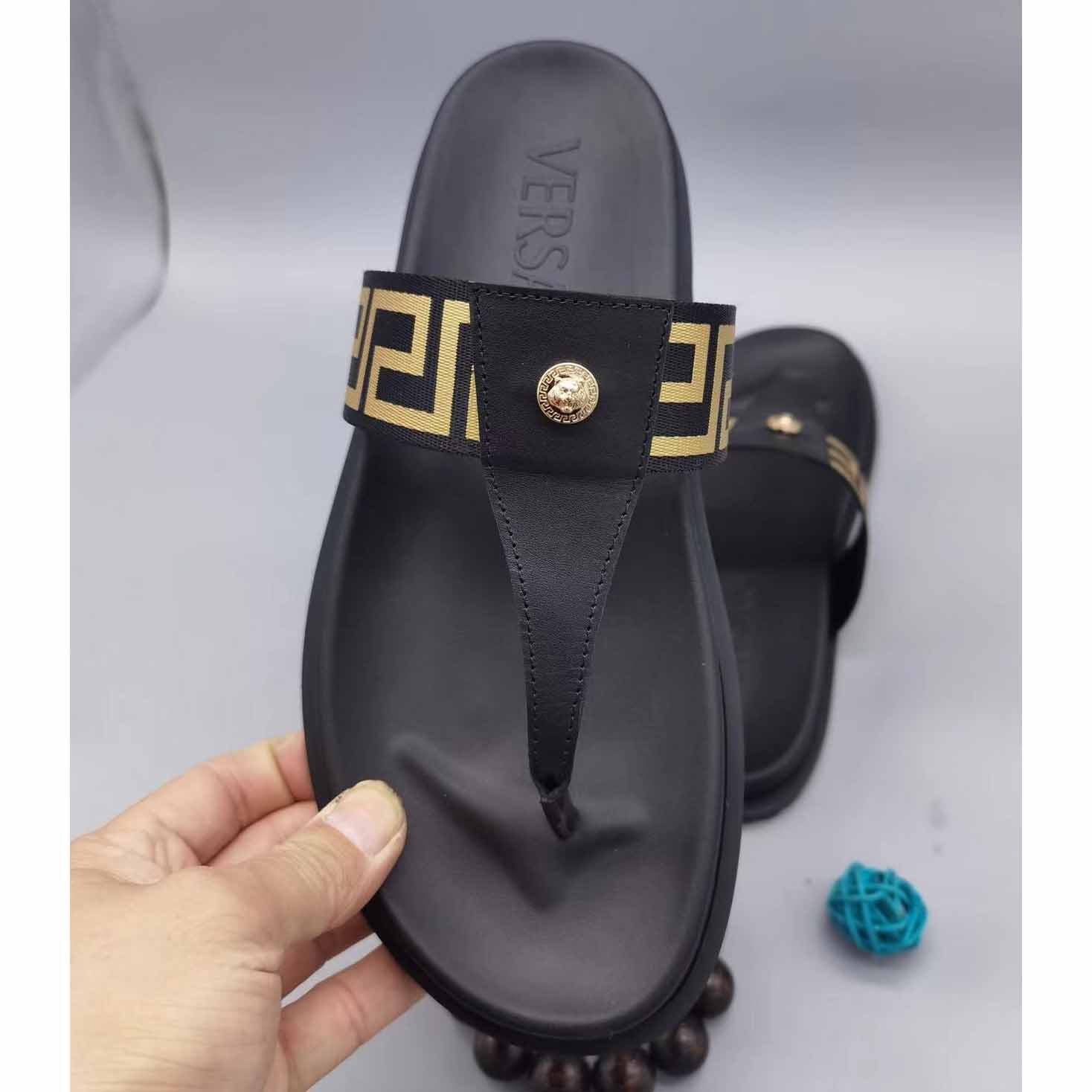 Versace Medusa Plaque Flip-Flop - PerfectKickZ