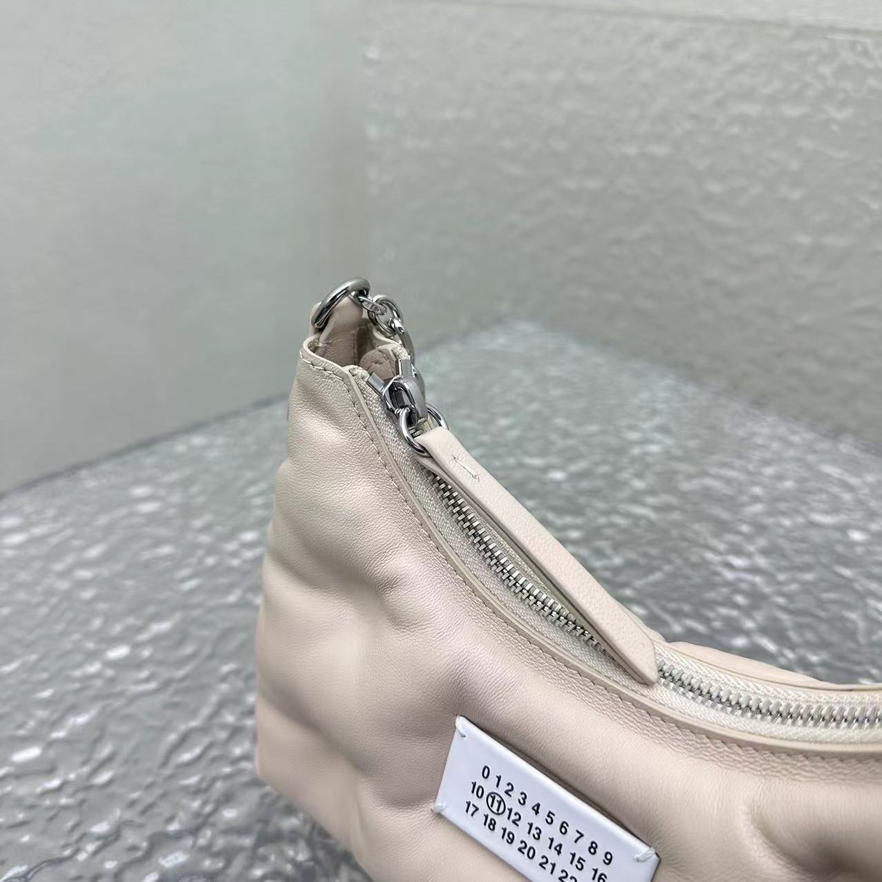 Maison Margiela Micro Glam Slam Shoulder Bag(10-20.5cm) - PerfectKickZ