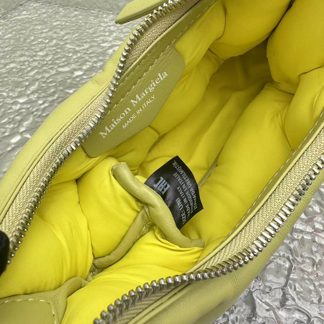 Maison Margiela Micro Glam Slam Shoulder Bag(10-20.5cm) - PerfectKickZ
