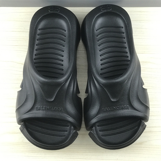 Balenciaga Mold Slide Sandal  - PerfectKickZ