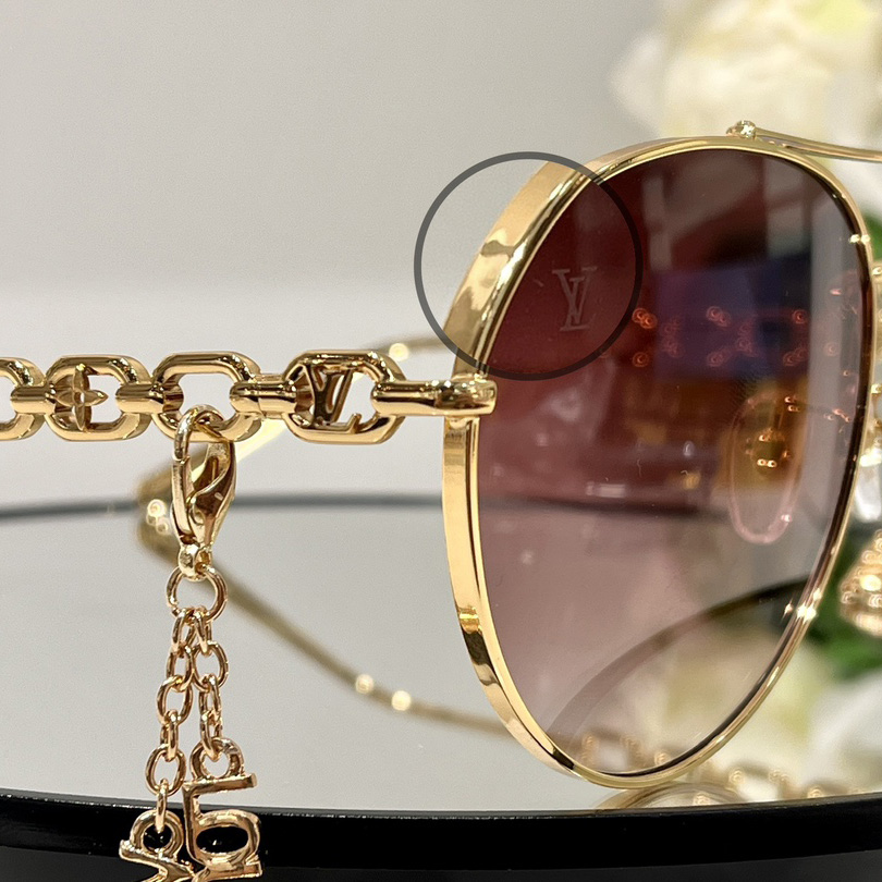 Louis Vuitton My LV Chain Pilot Sunglasses  Z1648W - PerfectKickZ