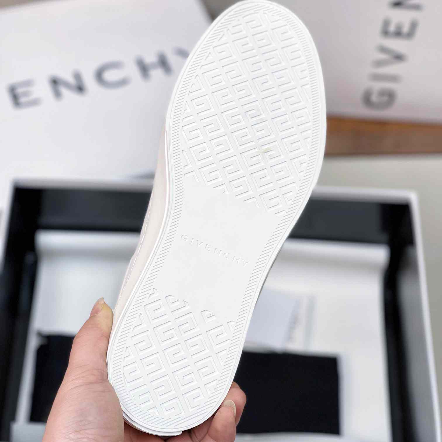 Givenchy City Sport Sneakers In Leather - PerfectKickZ