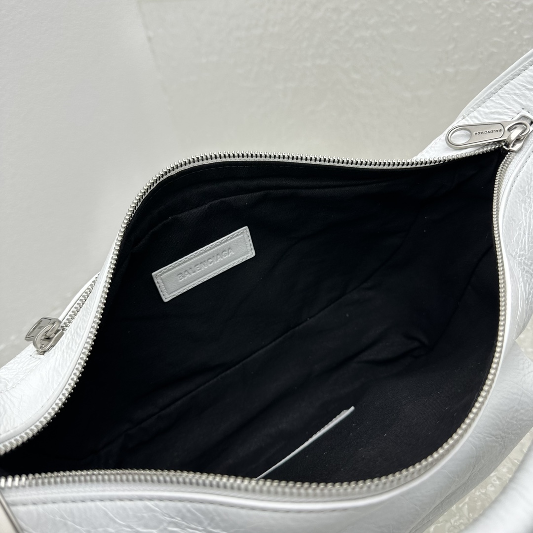 Balenciaga Raver Medium Bag With Handle In White - PerfectKickZ