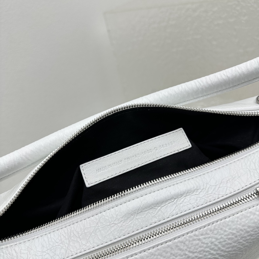Balenciaga Raver Medium Bag With Handle In White - PerfectKickZ