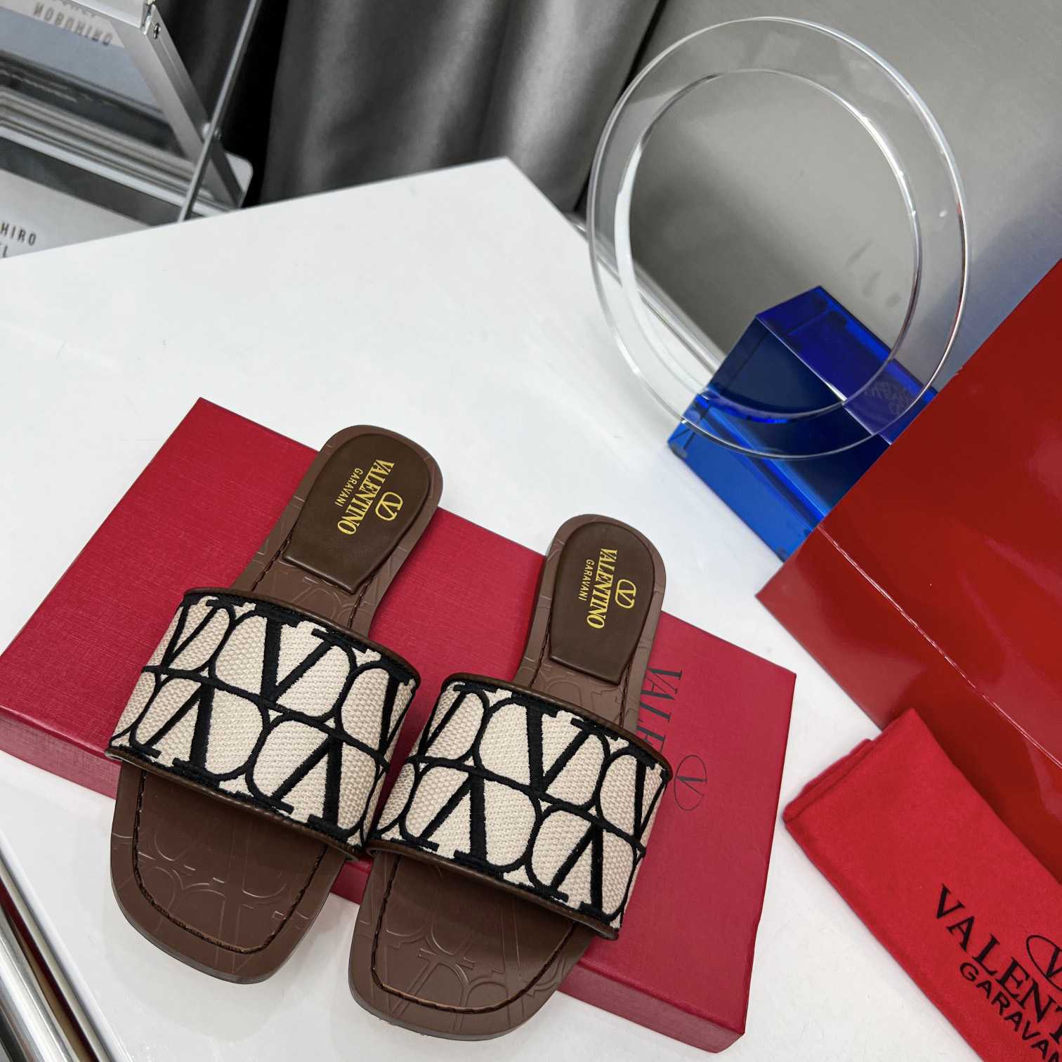 Valenti Toile Iconographe Slide Sandal  - PerfectKickZ