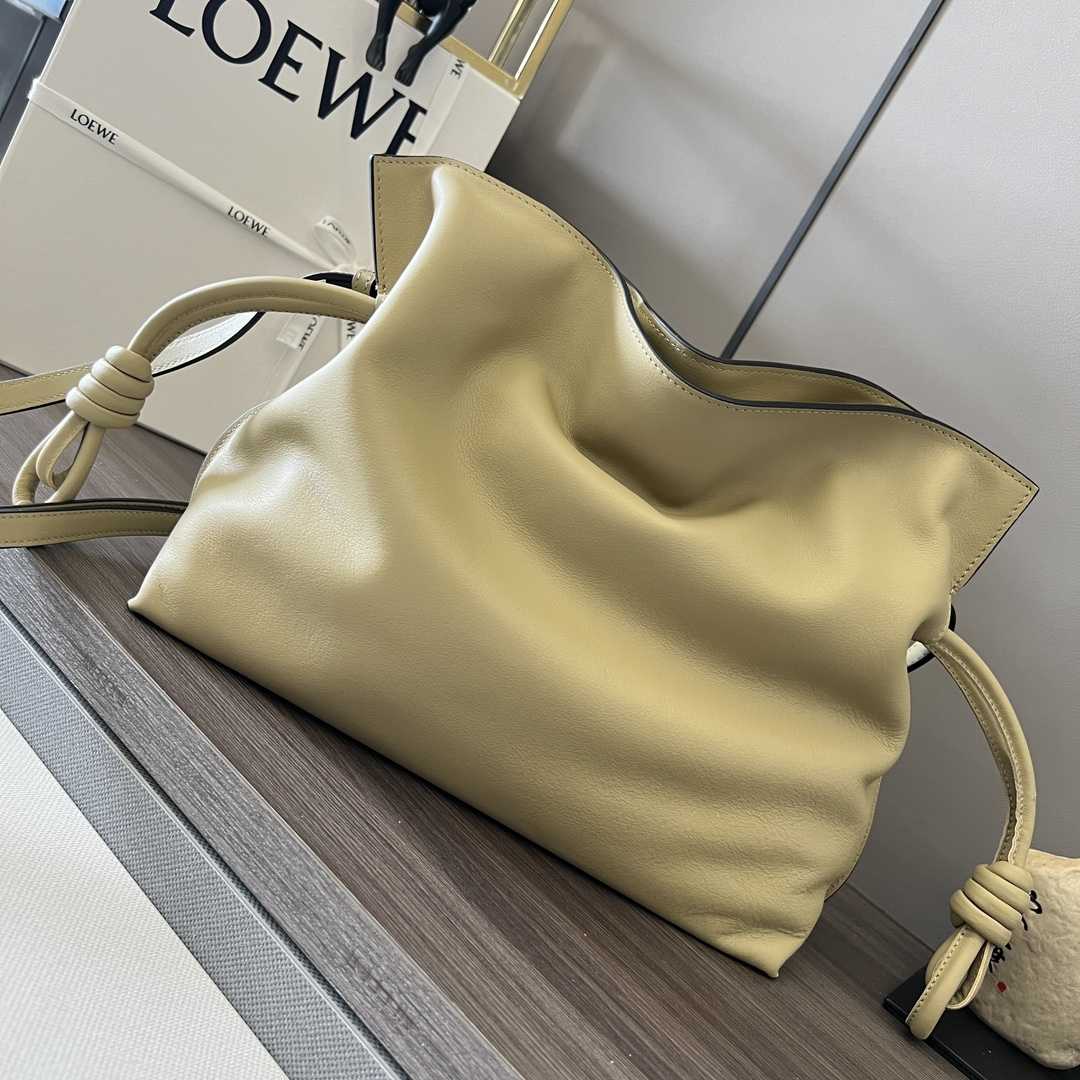 Loewe Flamenco Clutch In Nappa Calfskin - PerfectKickZ