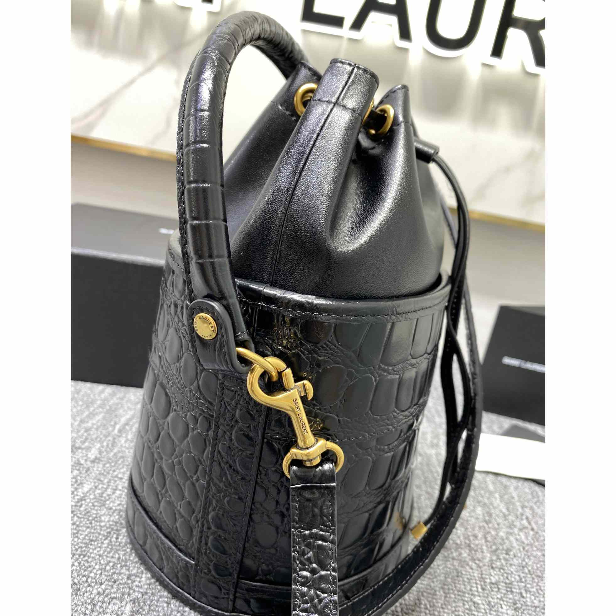 Saint Laurent Crocodile-effect Embossed Bucket Bag(16x26x16cm) - PerfectKickZ