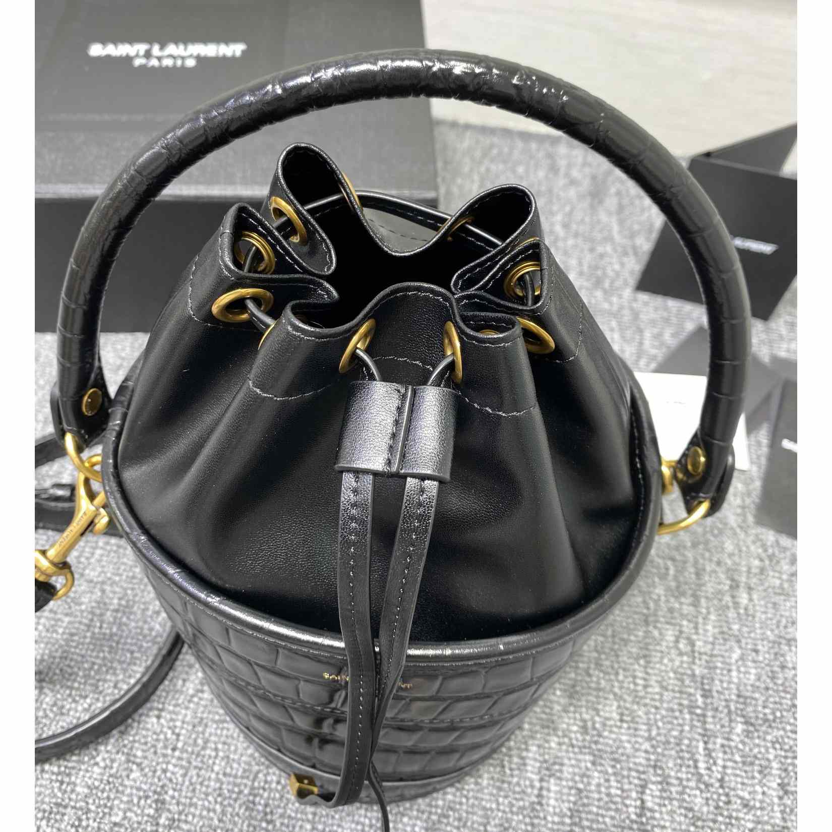 Saint Laurent Crocodile-effect Embossed Bucket Bag(16x26x16cm) - PerfectKickZ