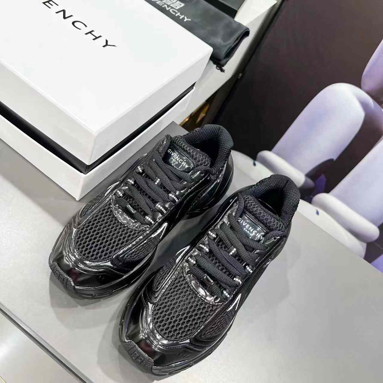Givenchy TK-MX Runner Sneakers In Mesh - 