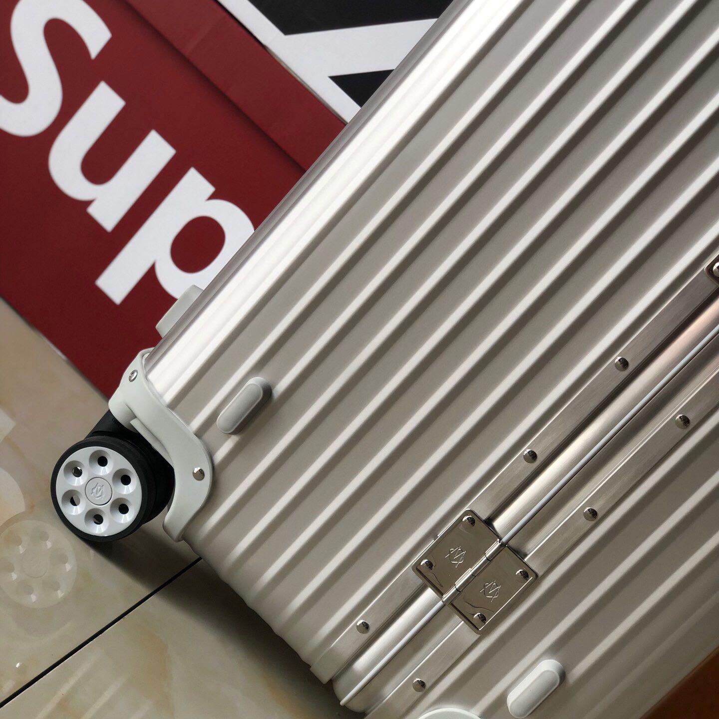 Rimowa Luggage  31inch - PerfectKickZ
