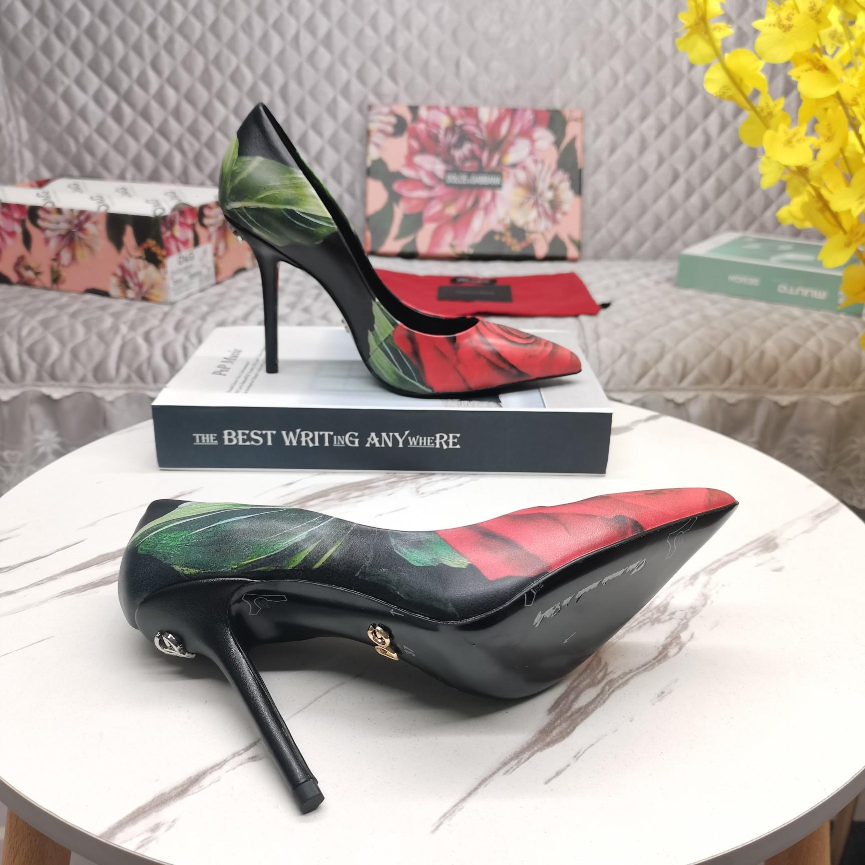 Dolce & Gabbana Rose-print Jersey Pumps - PerfectKickZ