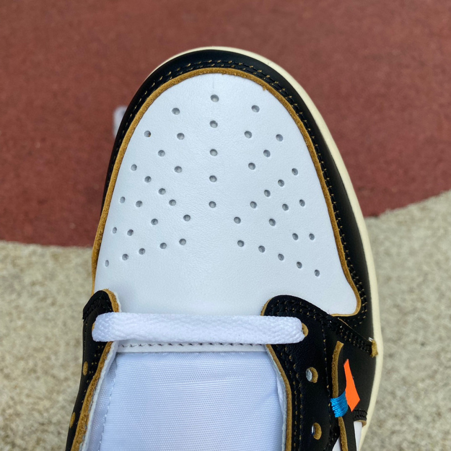  Air Jordan 1 x Off-white Low Sneaker    CZ0790-108 - 