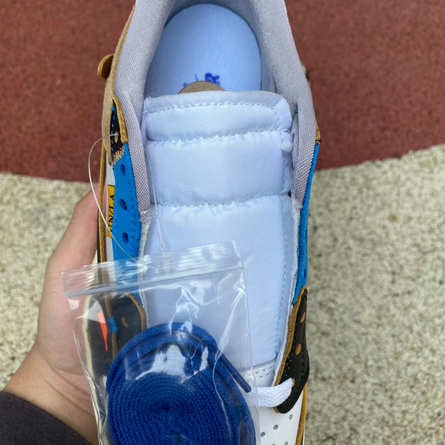  Air Jordan 1 x Off-white Low Sneaker    CZ0790-108 - 