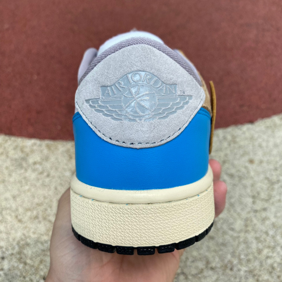  Air Jordan 1 x Off-white Low Sneaker    CZ0790-108 - PerfectKickZ