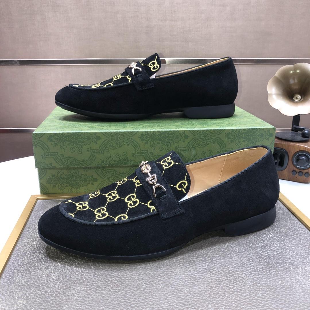 Gucci Jordaan GG Velvet Loafer - PerfectKickZ