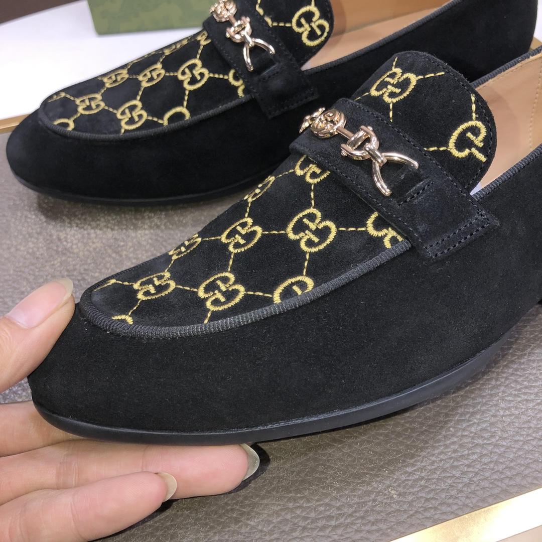 Gucci Jordaan GG Velvet Loafer - PerfectKickZ