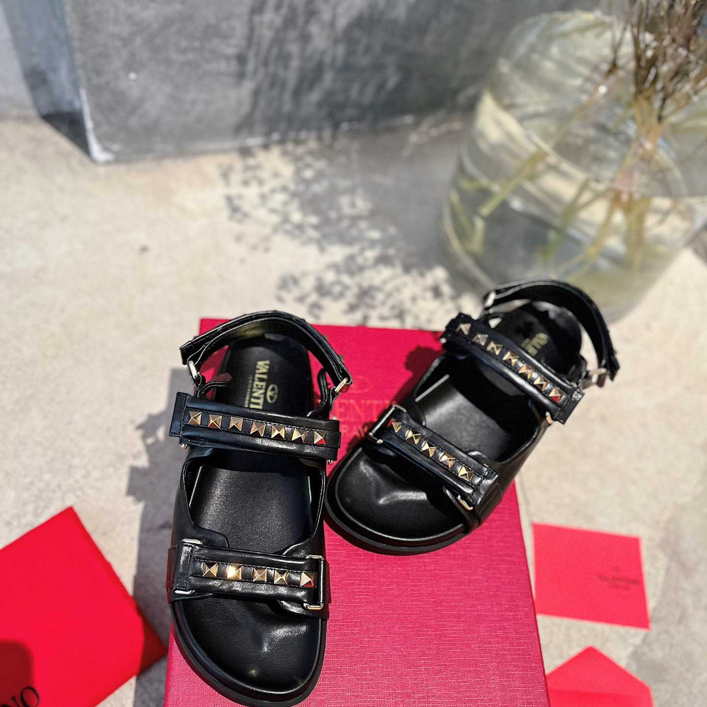 Valenti  Garavani Rockstud Flat Sandal In Nappa Leather - PerfectKickZ