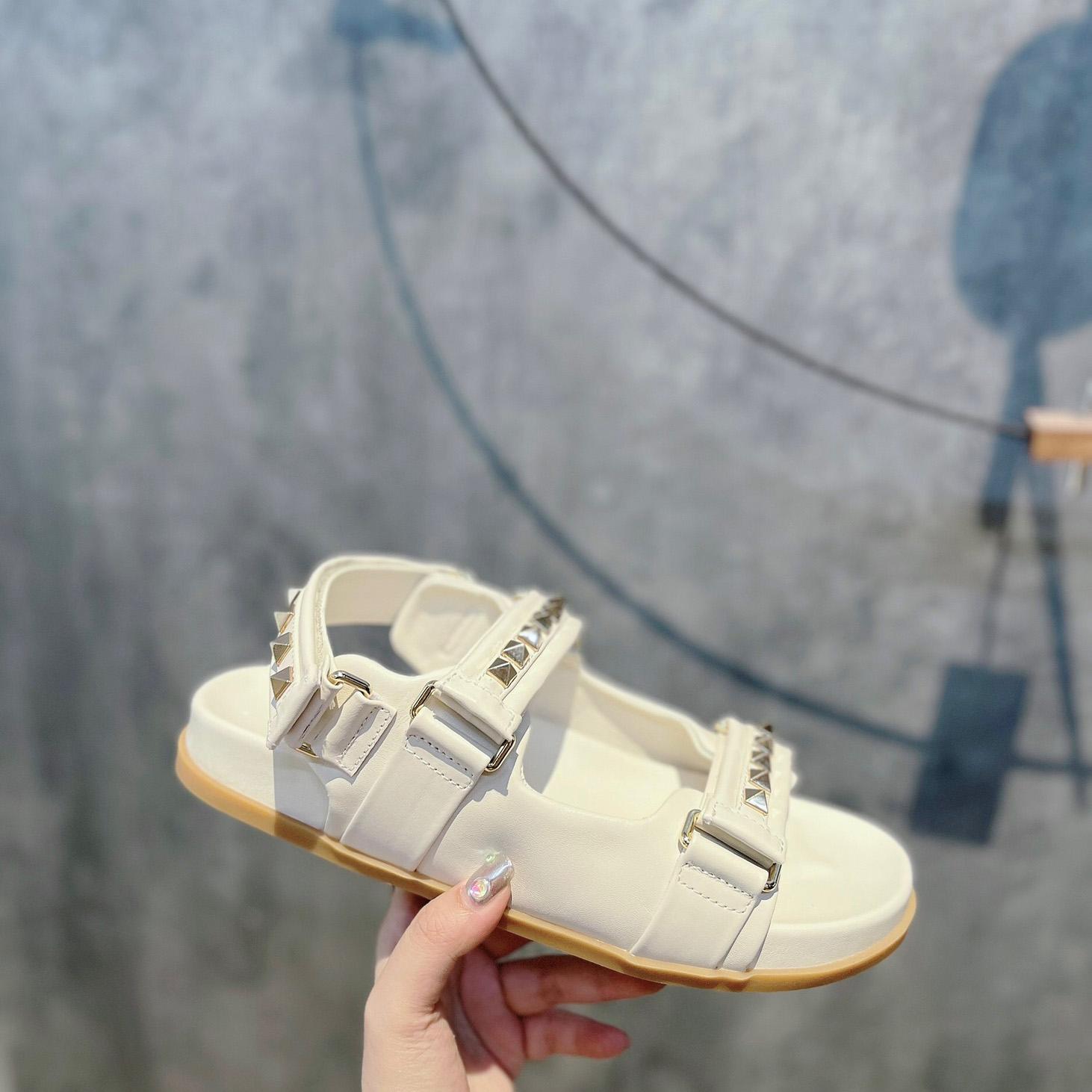 Valenti Garavani Rockstud Flat Sandal In Nappa Leather - PerfectKickZ