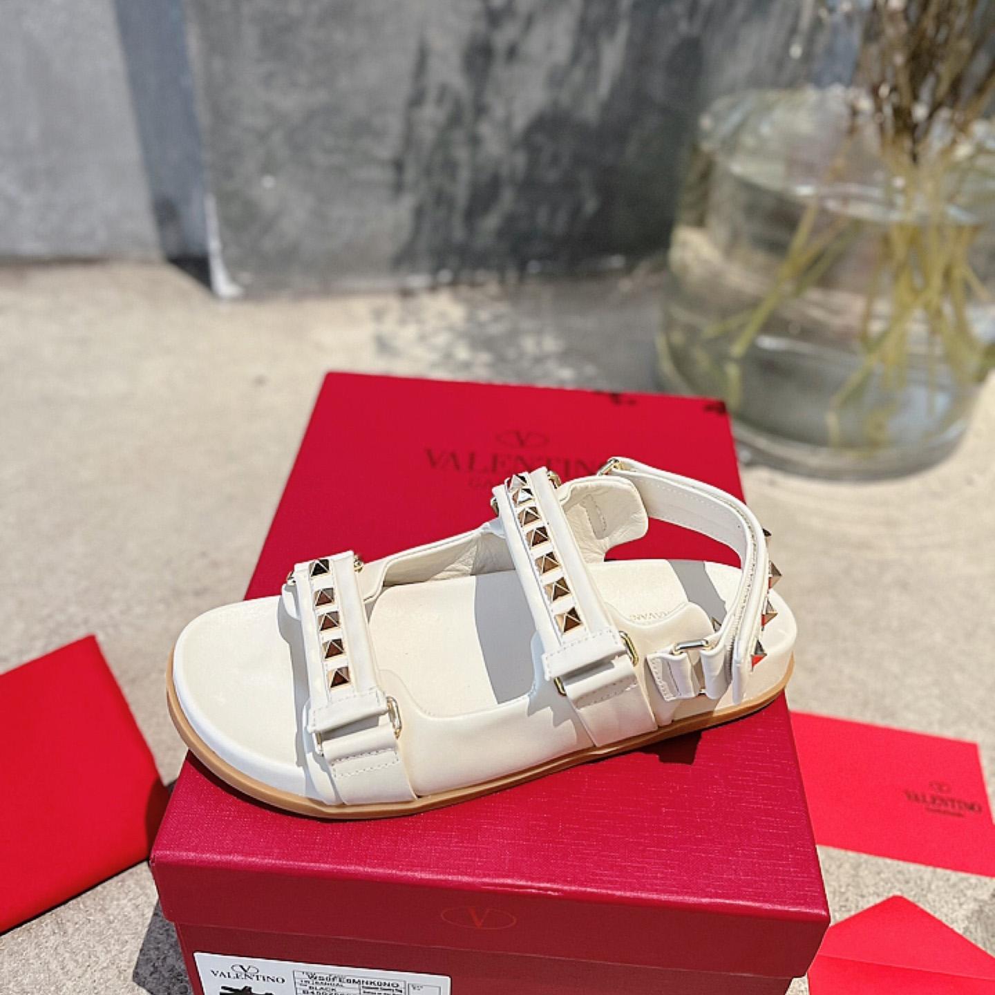 Valenti Garavani Rockstud Flat Sandal In Nappa Leather - PerfectKickZ
