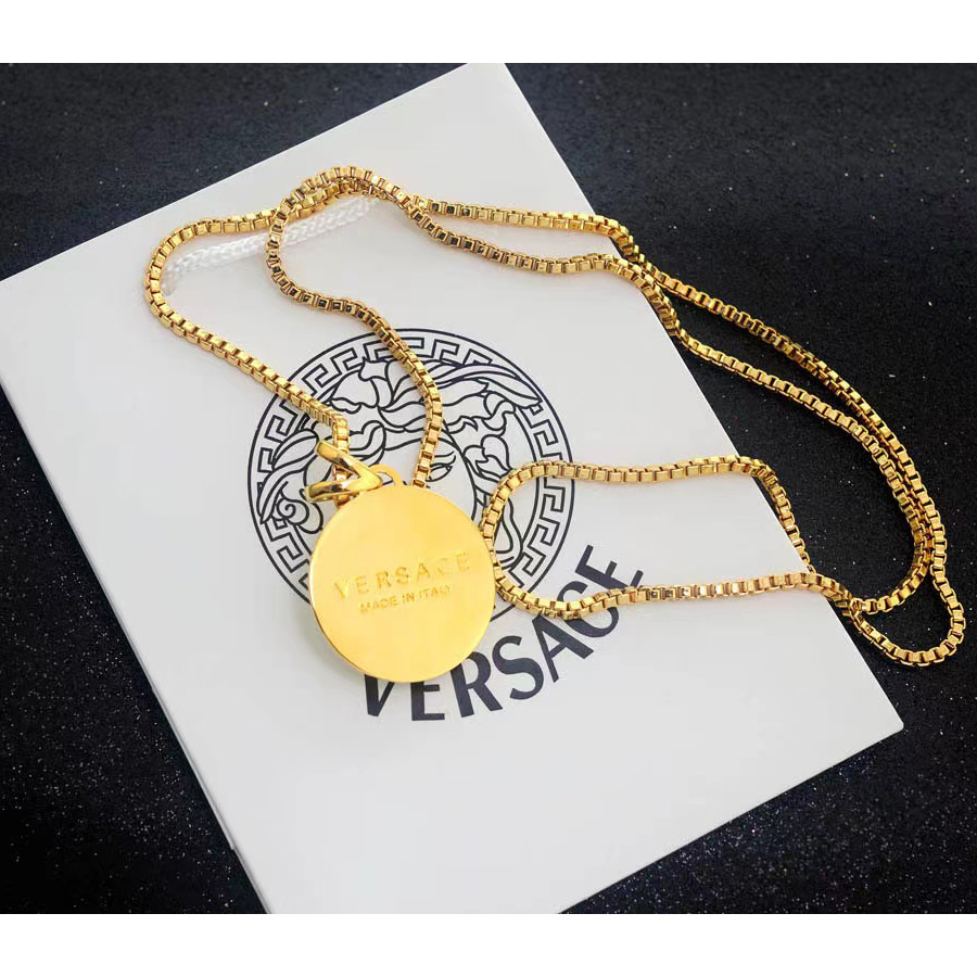 Versace Medusa Disc Pendant - PerfectKickZ