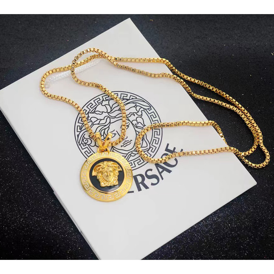 Versace Medusa Disc Pendant - PerfectKickZ