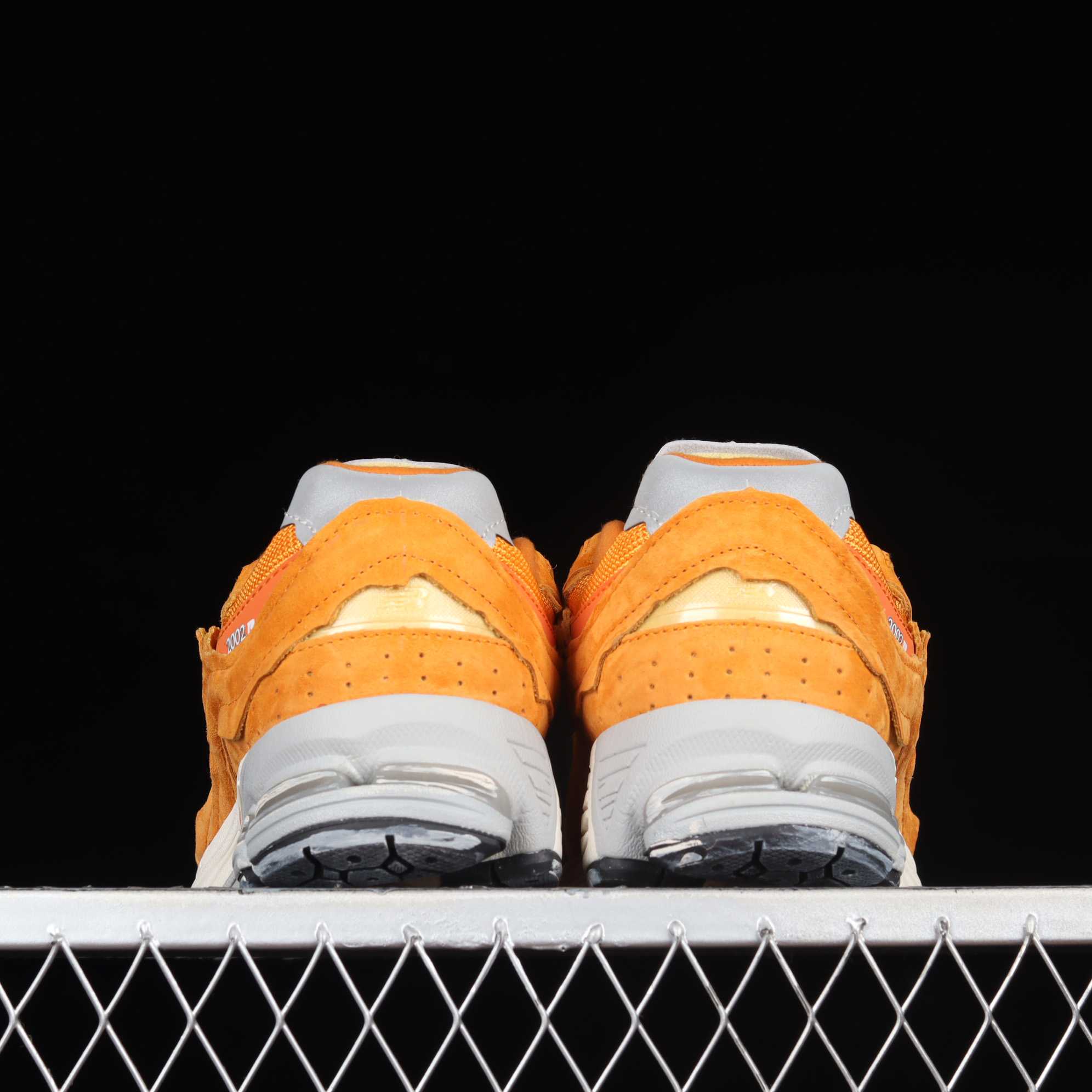 New Balance 2002R Sneakers     M2002RDE - PerfectKickZ